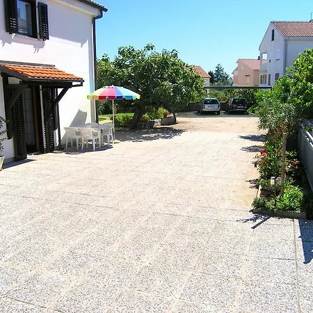 Dolencic Daire Krk Town